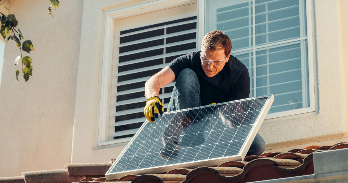 Solaranlagen: Diese Versicher­ungen brauchen Sie